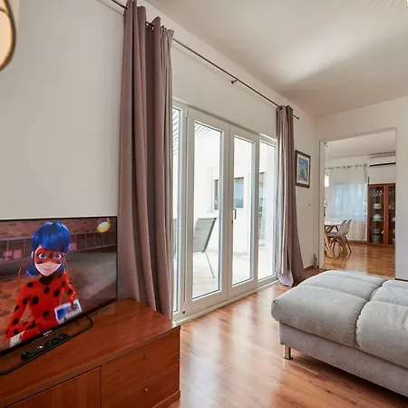 Appartement Sara I Klara