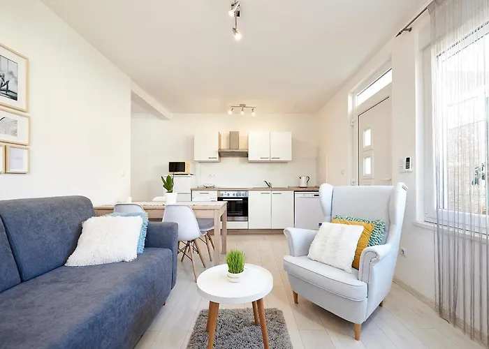 Sara I Klara