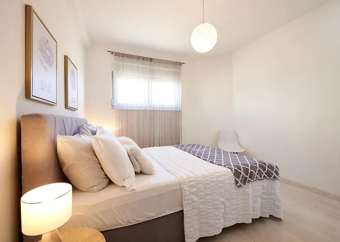 Apartament Sara I Klara *