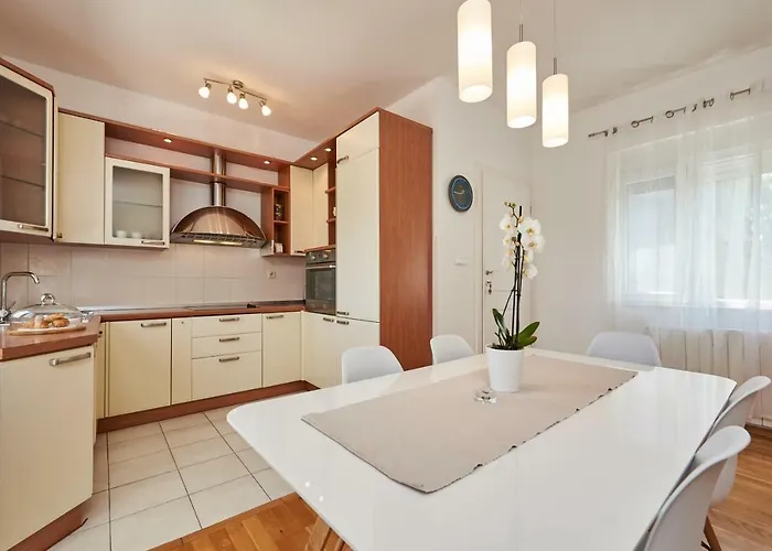 Apartament Sara I Klara Trogir